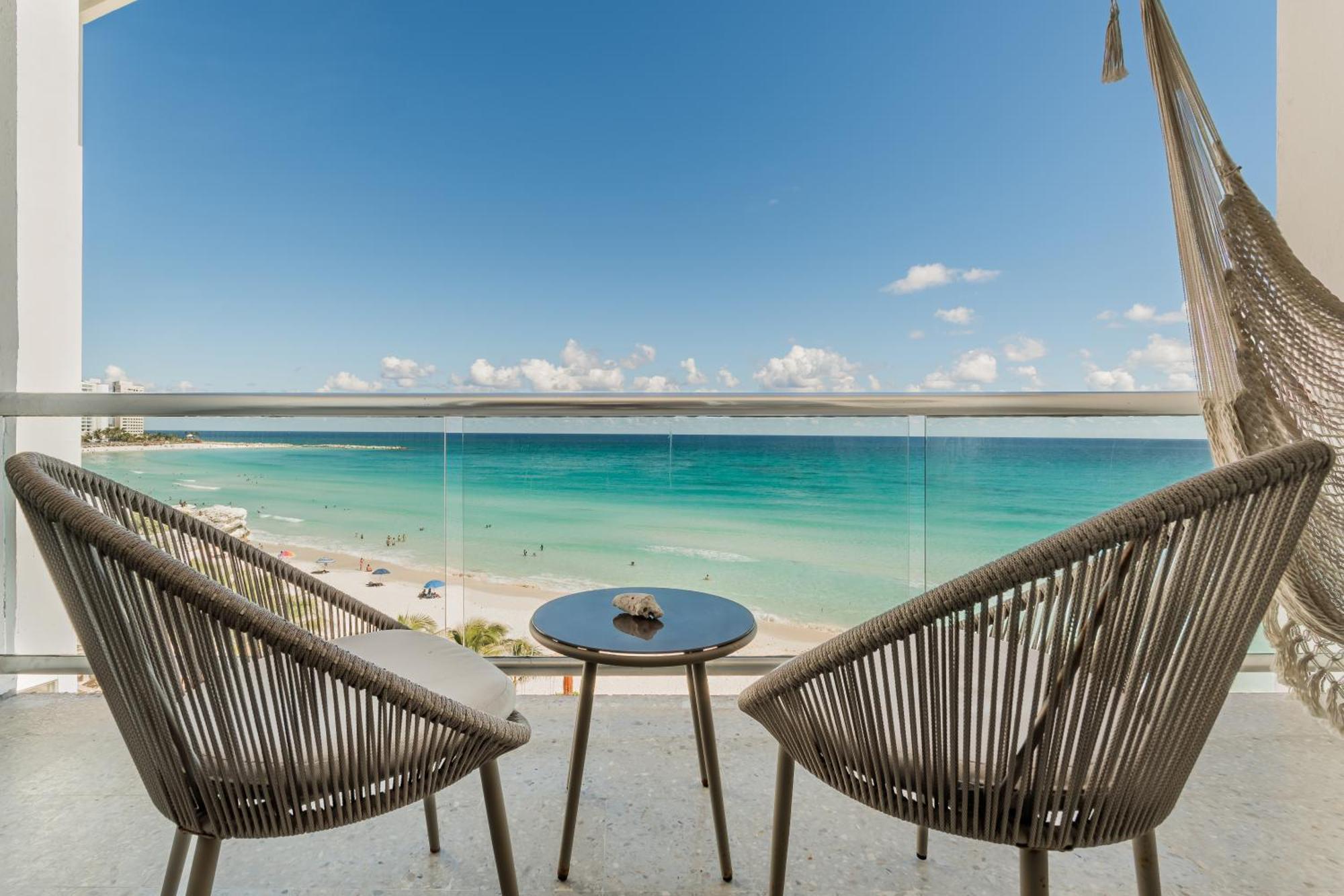 *Turquoise Escape- Beachfront Studio By Casa Paraiso* Cancún Zewnętrze zdjęcie