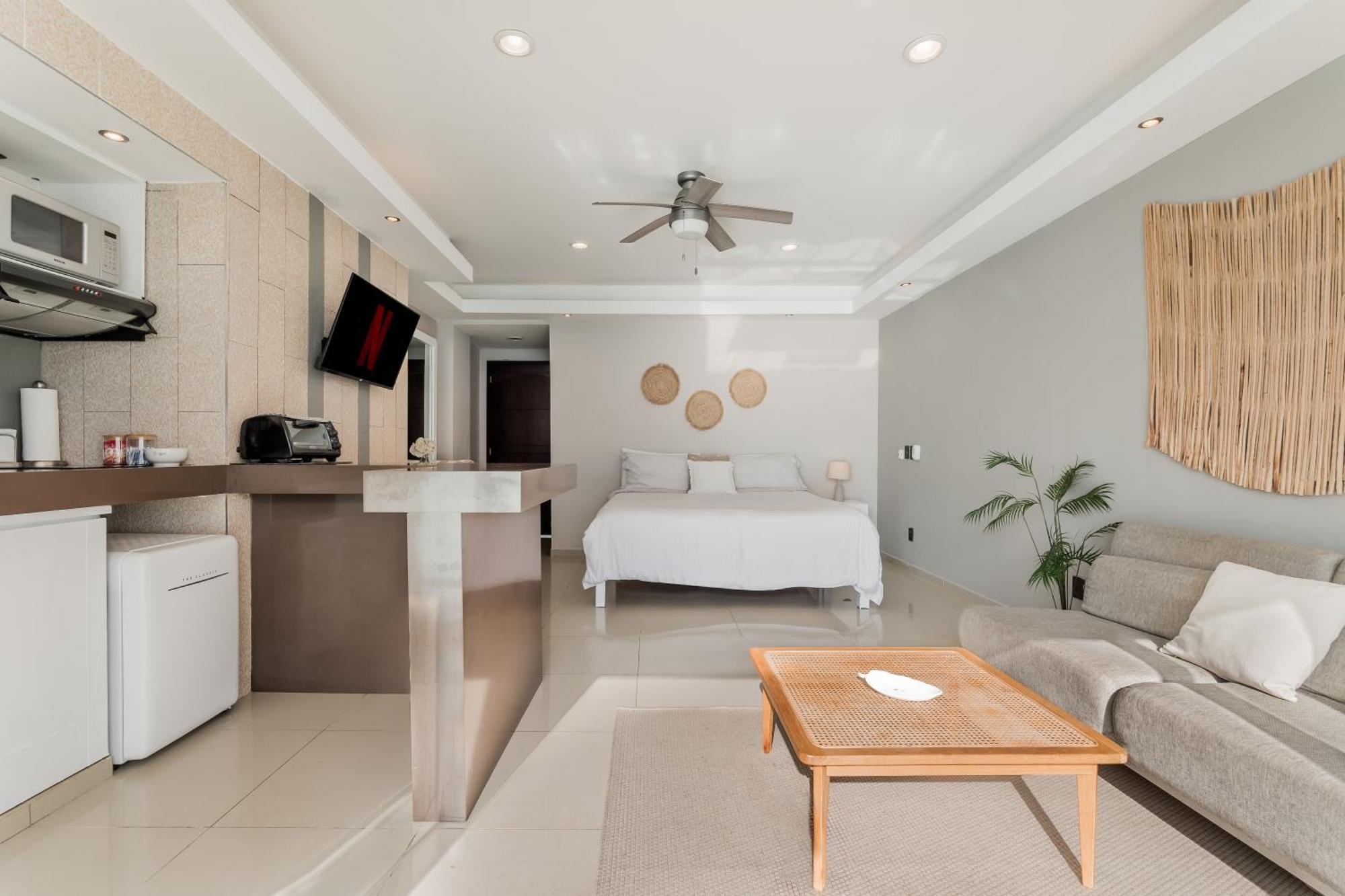 *Turquoise Escape- Beachfront Studio By Casa Paraiso* Cancún Zewnętrze zdjęcie