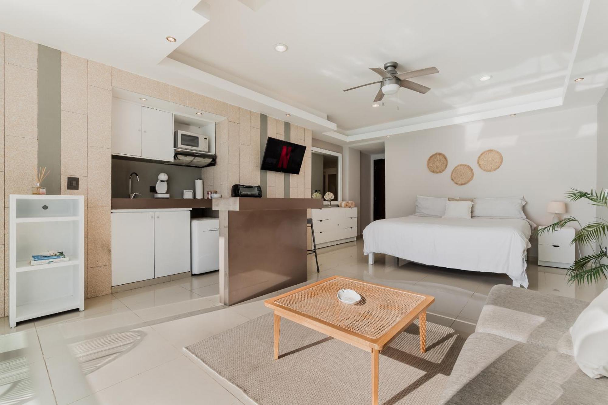 *Turquoise Escape- Beachfront Studio By Casa Paraiso* Cancún Zewnętrze zdjęcie